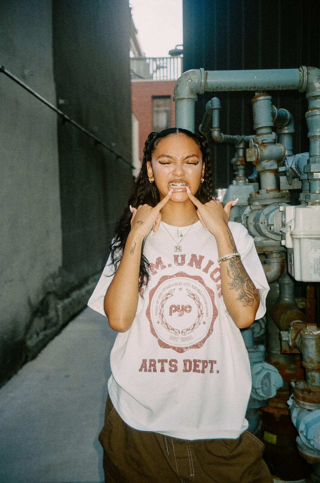 "ARTS DEPT" OVRSIZED TEE